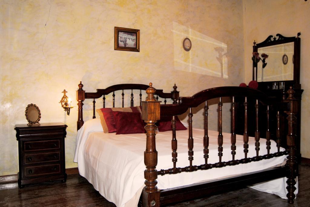 Casa Palacio Siglo Xviii * Séville