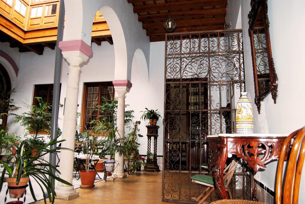 Casa Palacio Siglo Xviii Séjour chez l'habitant Séville